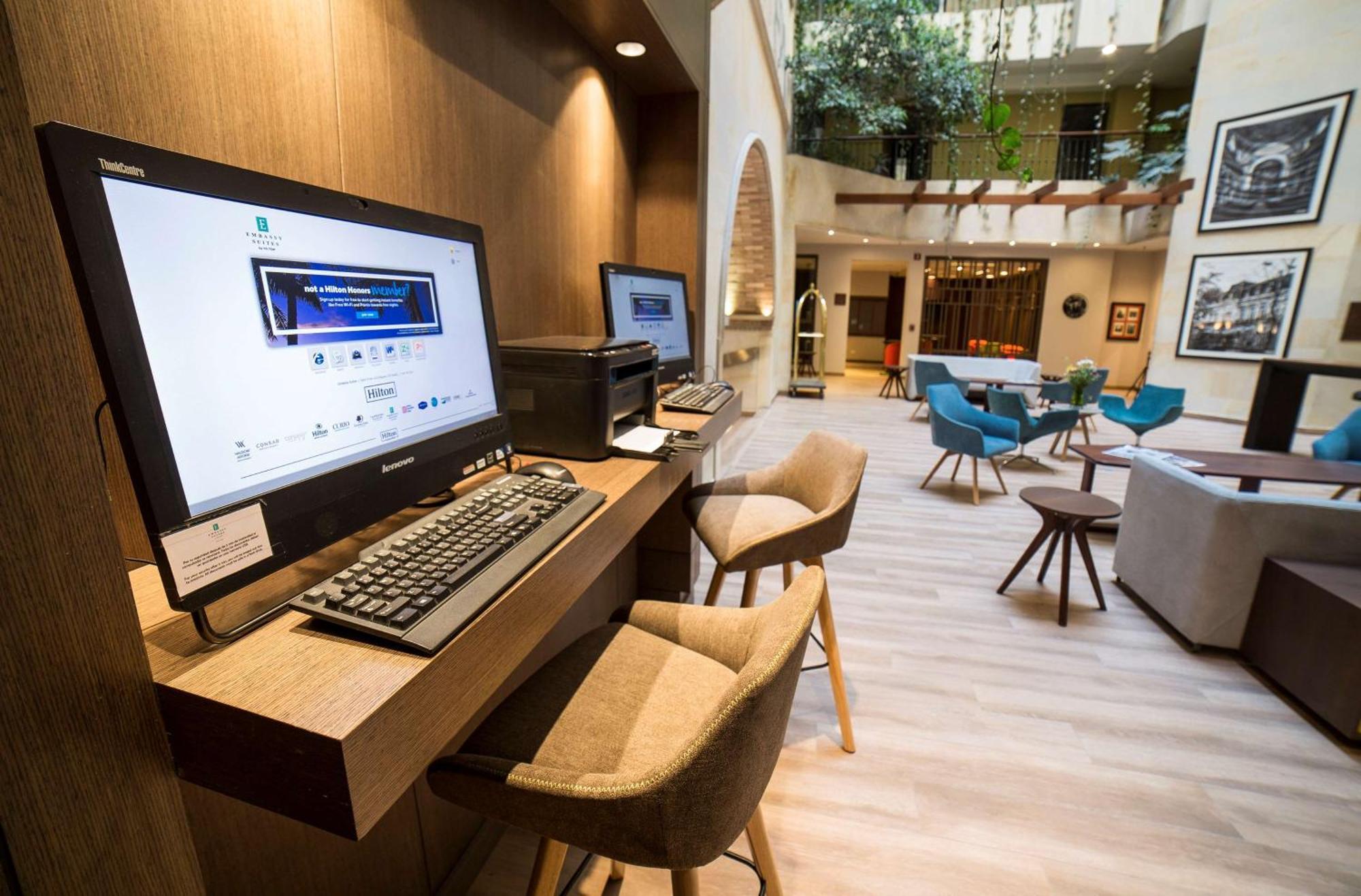 Embassy Suites By Hilton Bogota - Rosales Luaran gambar Business Center
