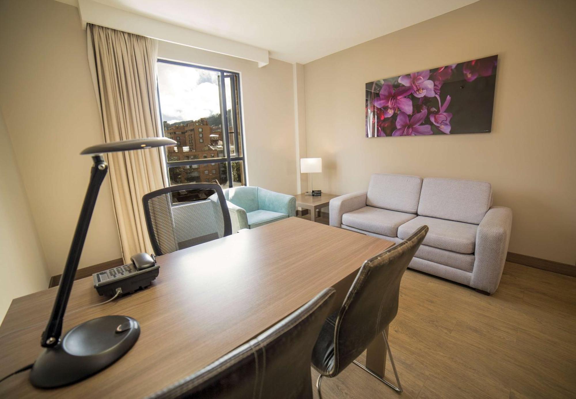 Embassy Suites By Hilton Bogota - Rosales Luaran gambar