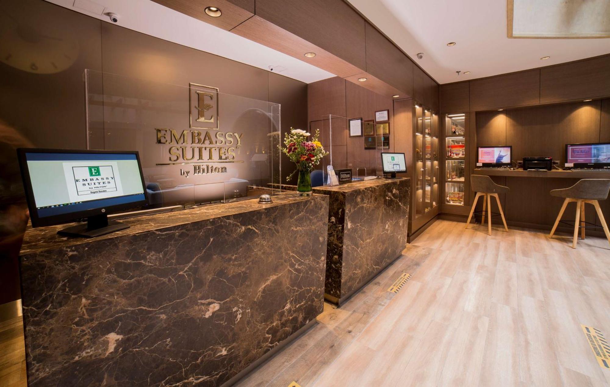 Embassy Suites By Hilton Bogota - Rosales Luaran gambar Lobby