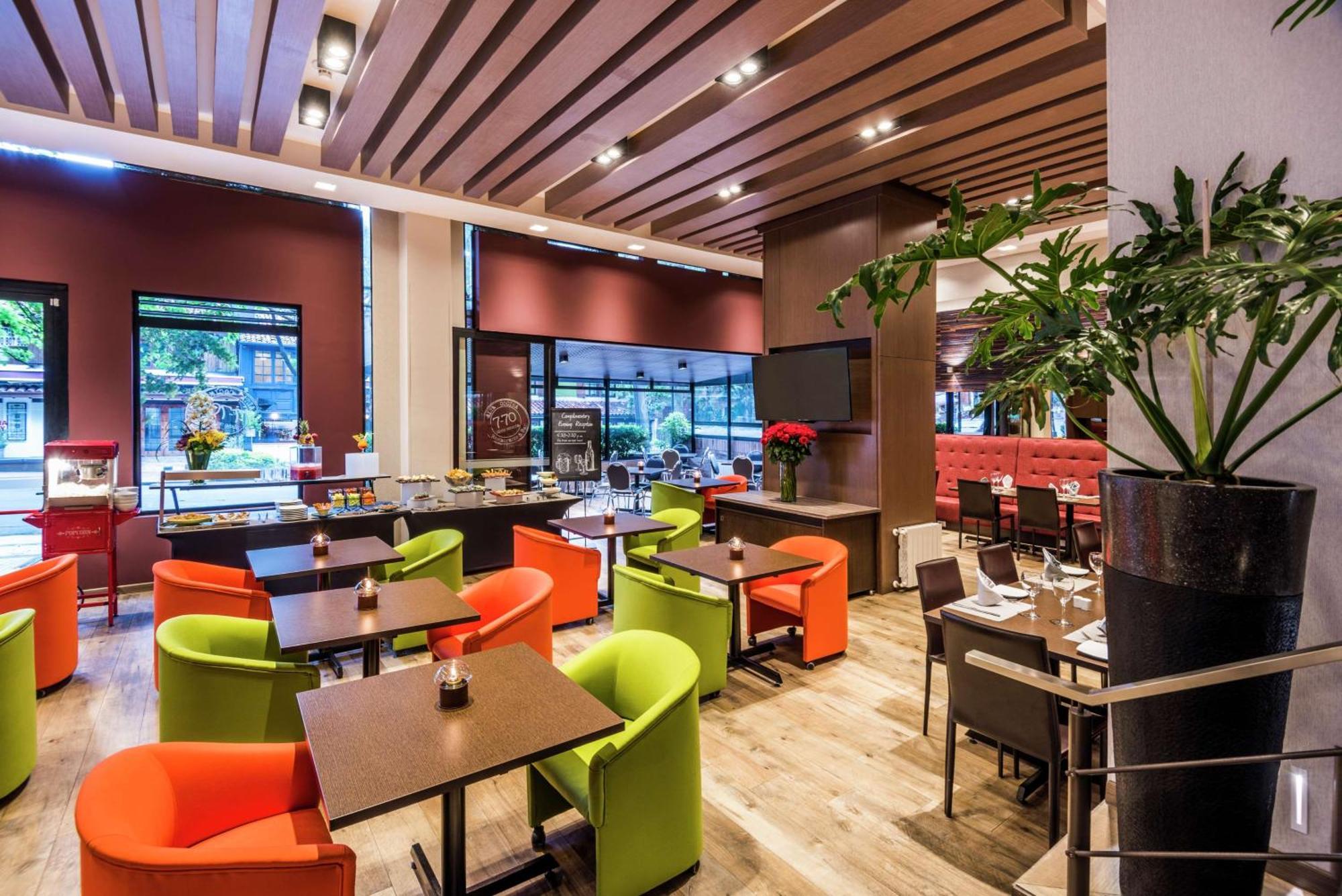 Embassy Suites By Hilton Bogota - Rosales Luaran gambar The interior of the restaurant