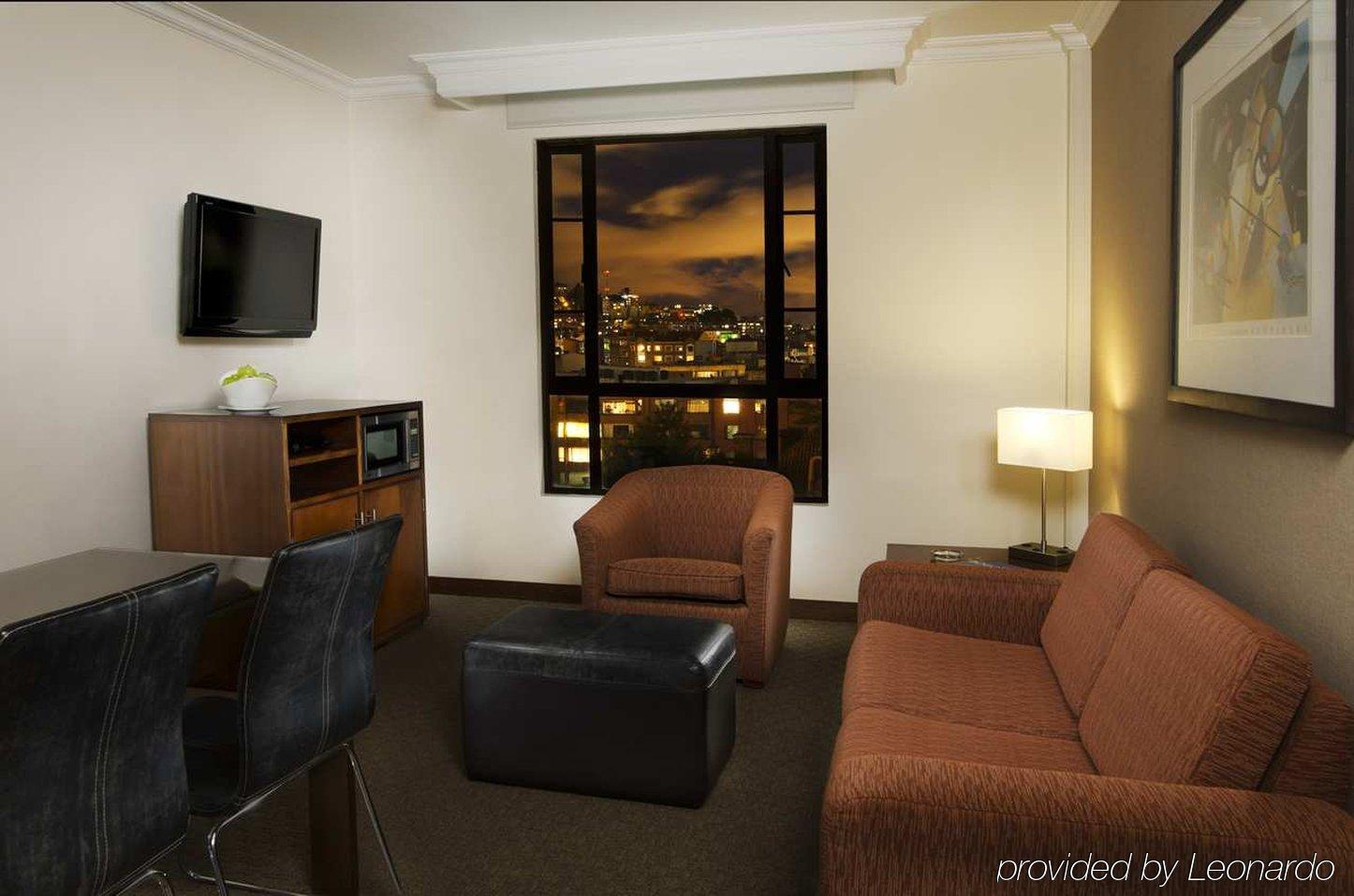 Embassy Suites By Hilton Bogota - Rosales Luaran gambar A typical room at the hotel
